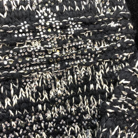 Chanel Scarf Rhinestone Details Wool Cashmere Silk Black White Silver CC Logo - Picture 3 of 6